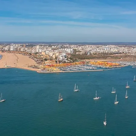 Casa Rosa In Fabulous Portimão